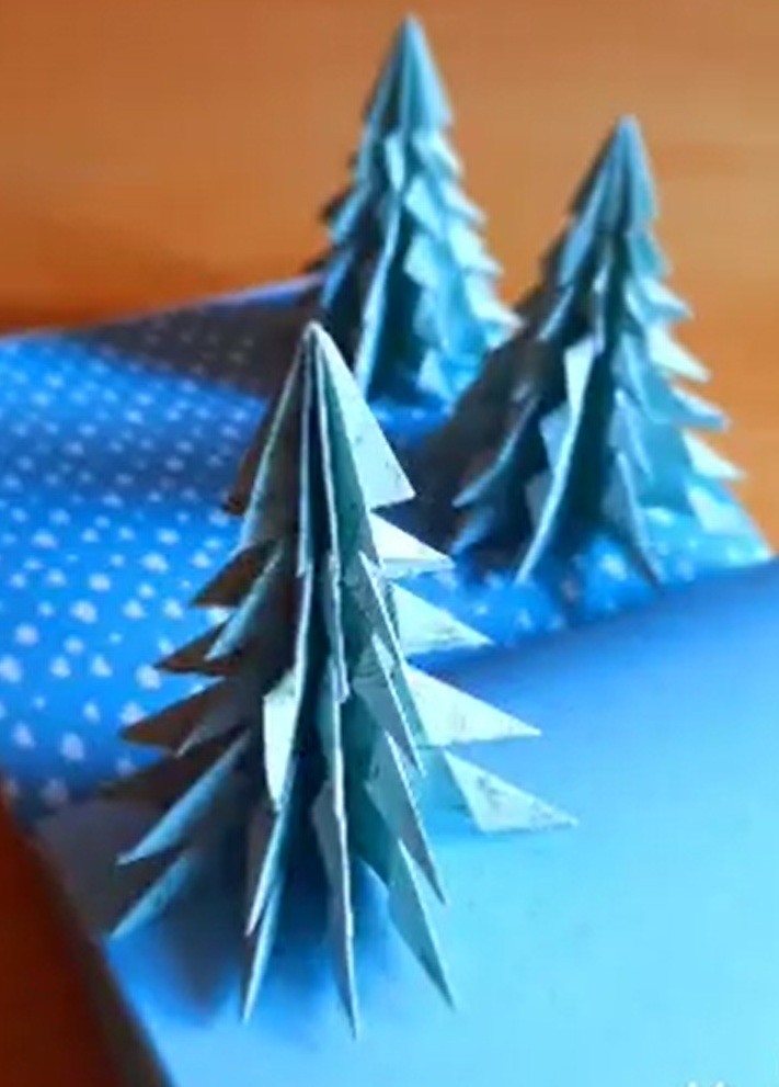 Sapin Origami MJC des Arts de Blagnac