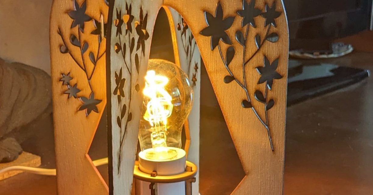 Lampe Design réalisée au Fablab